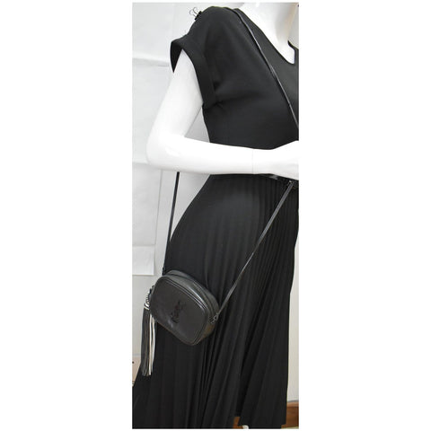 Yves Saint Laurent Blogger Leather Crossbody Bag - DDH