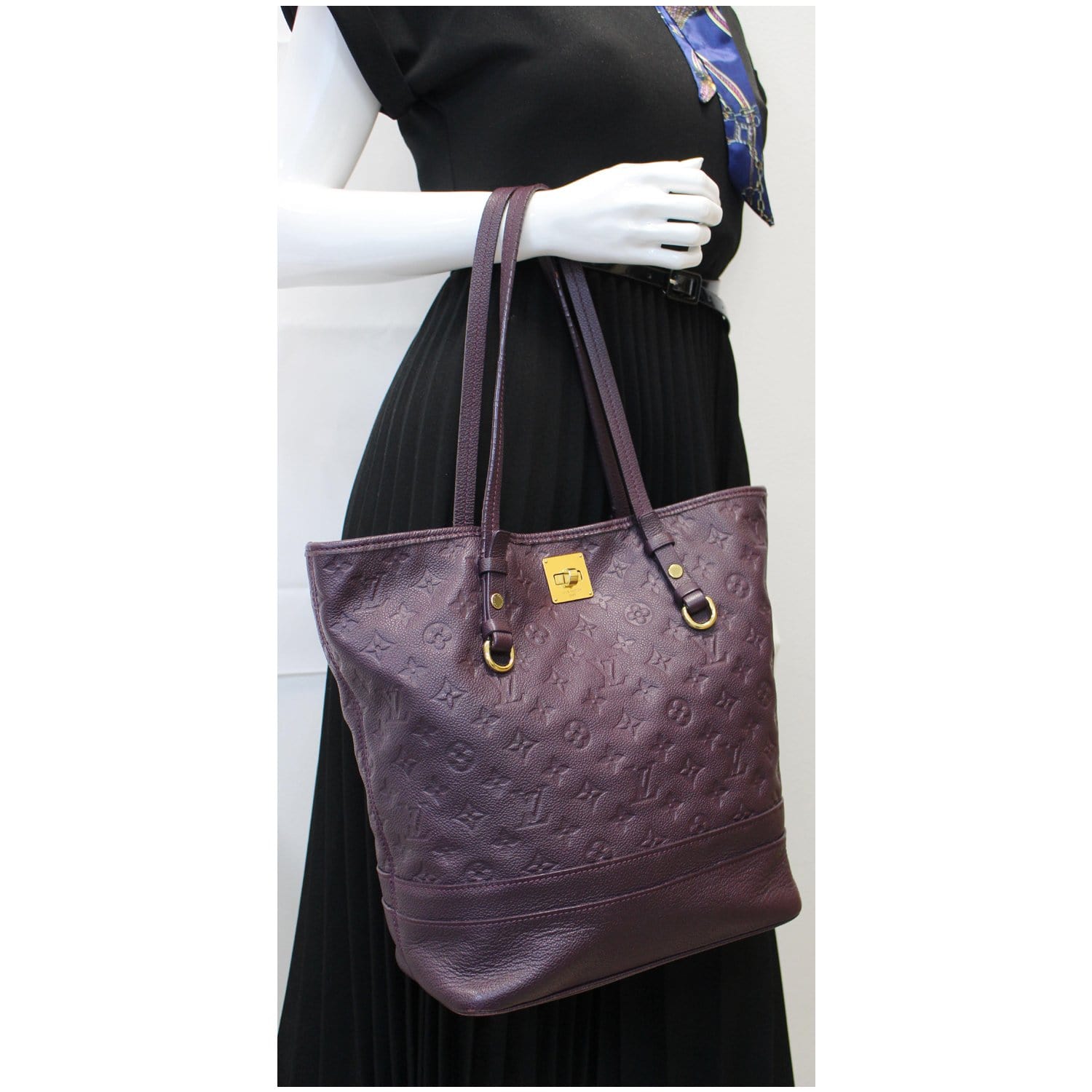Louis Vuitton Citadine Pochette Monogram Empreinte Leather GM Purple 1372623
