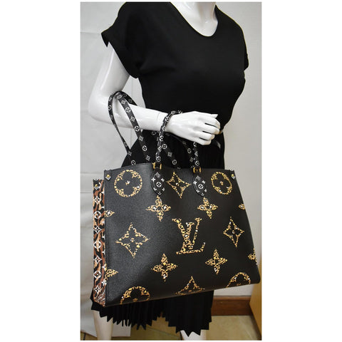 LOUIS VUITTON Onthego Jungle GM Giant Monogram Canvas Tote Shoulder Bag Black - Hot Deals