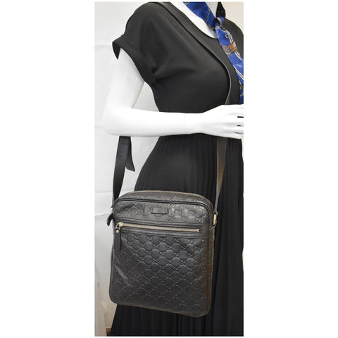 GUCCI Guccissima Leather Messenger Bag Black 201448