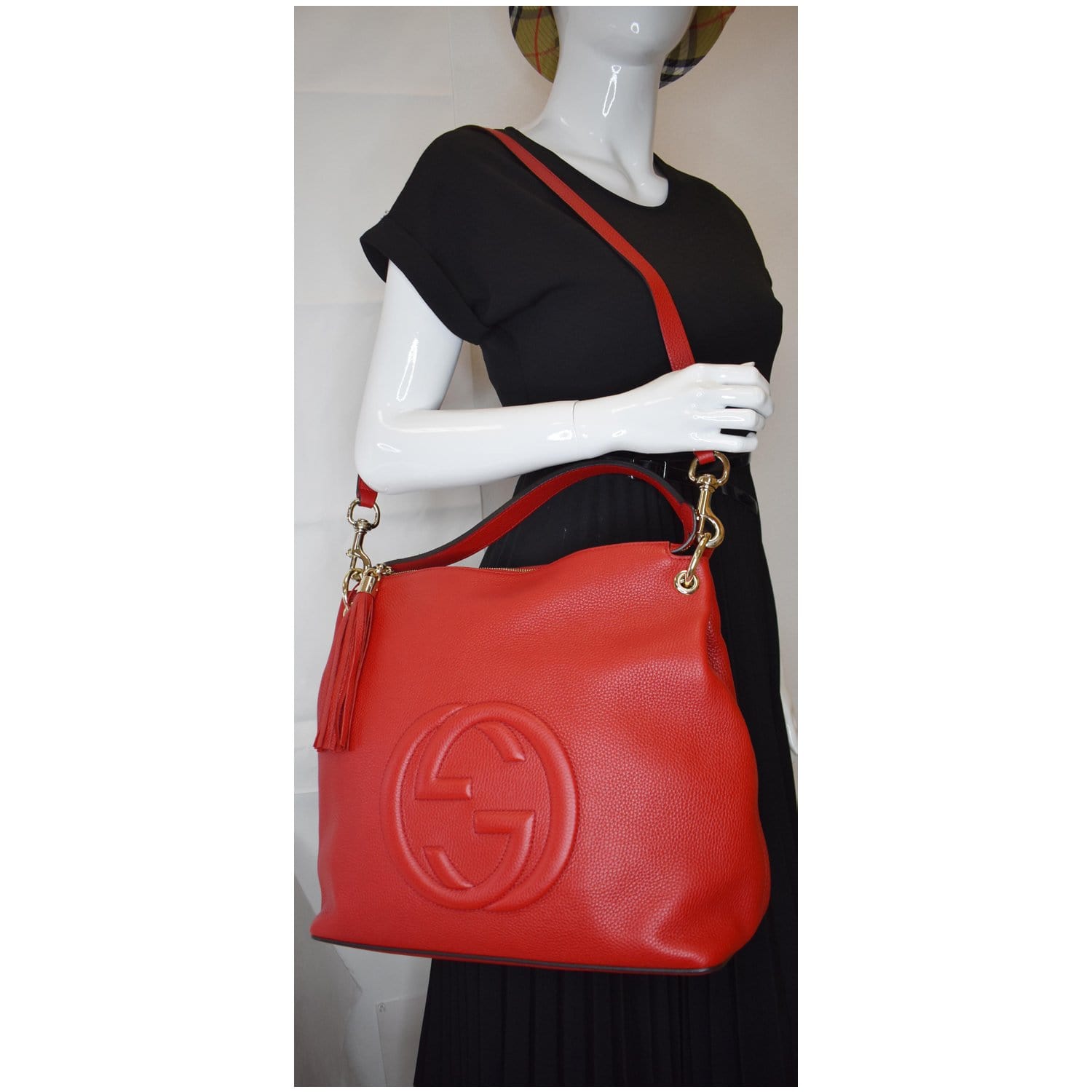 Gucci Red Pebbled Leather Soho Hobo Bag - Yoogi's Closet