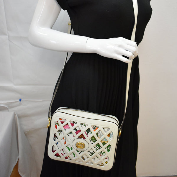 GUCCI Cutout Floral Canval Leather Shoulder Bag 550132 White