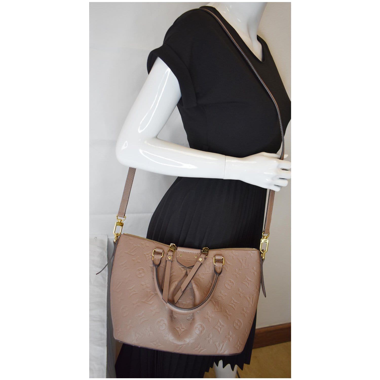 Louis Vuitton Handbag Sizes Pm Mm