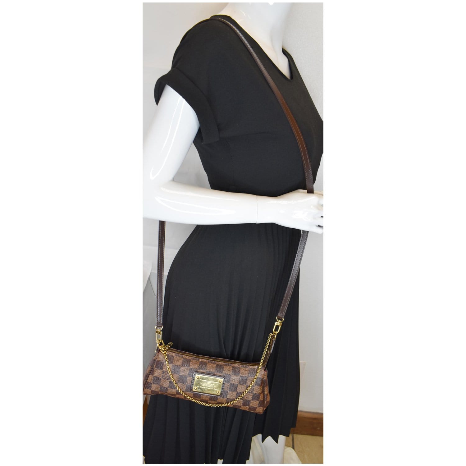 LOUIS VUITTON Damier Ebene Eva Chain Strap Clutch Shoulder Bag Crossbody 2  Way