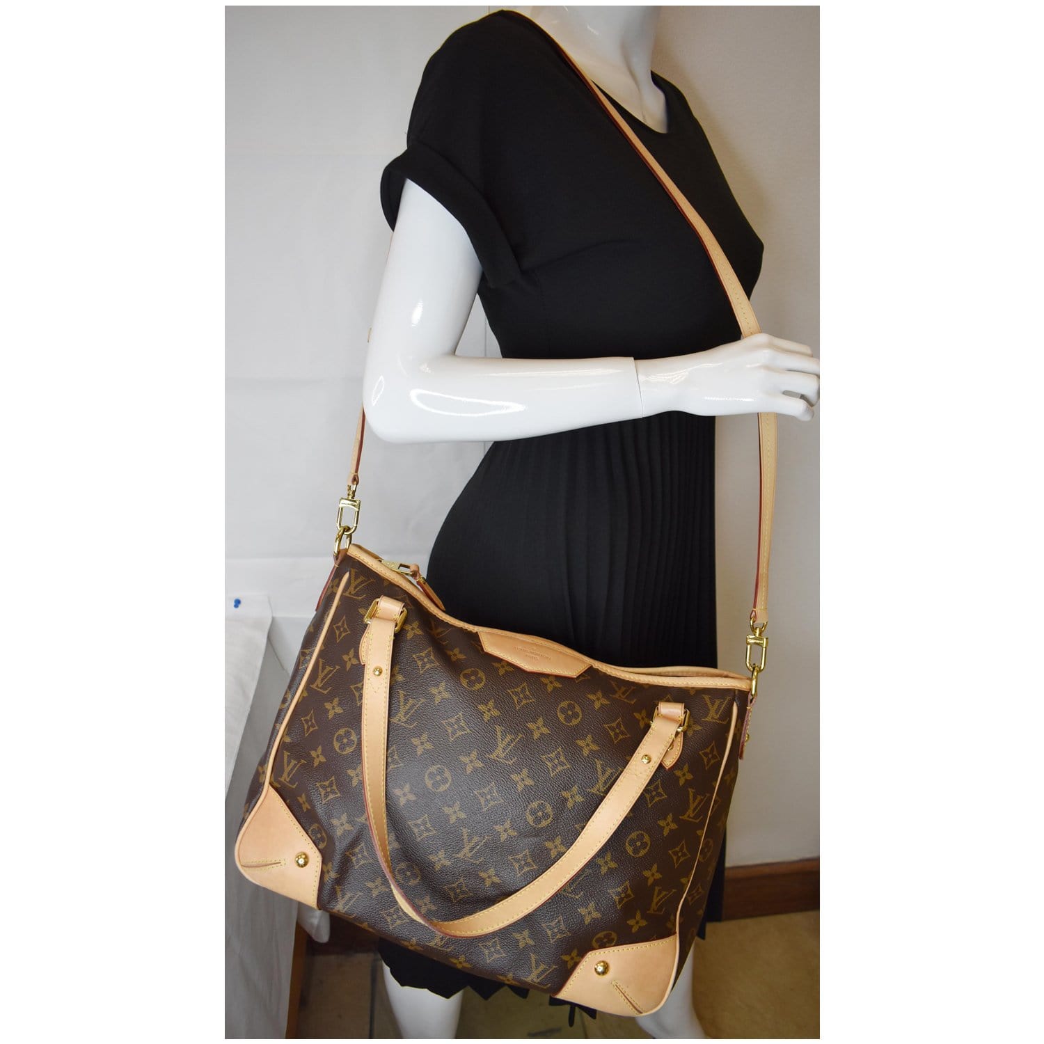 Louis Vuitton Estrela MM Monogram Canvas Shoulder Bag