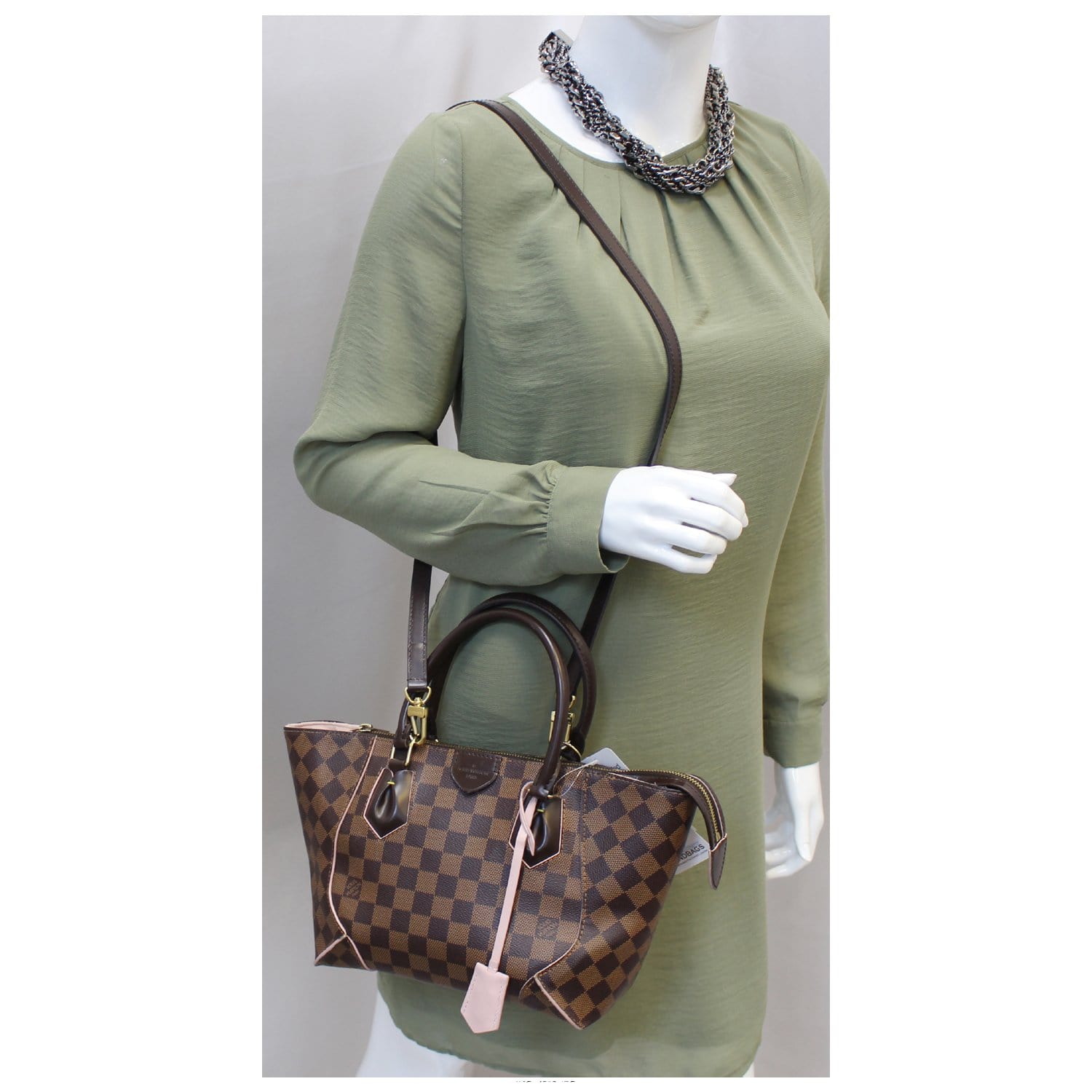 Louis Vuitton Caissa Damier shoulder bag ebene Brown Cloth ref.1036265 -  Joli Closet