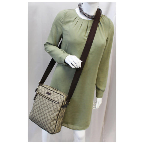 GUCCI GG Supreme Canvas Messenger Crossbody Bag 201448-US