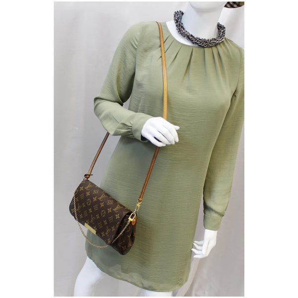 Louis Vuitton Favorite MM - Lv Monogram Canvas Crossbody Bag - shop