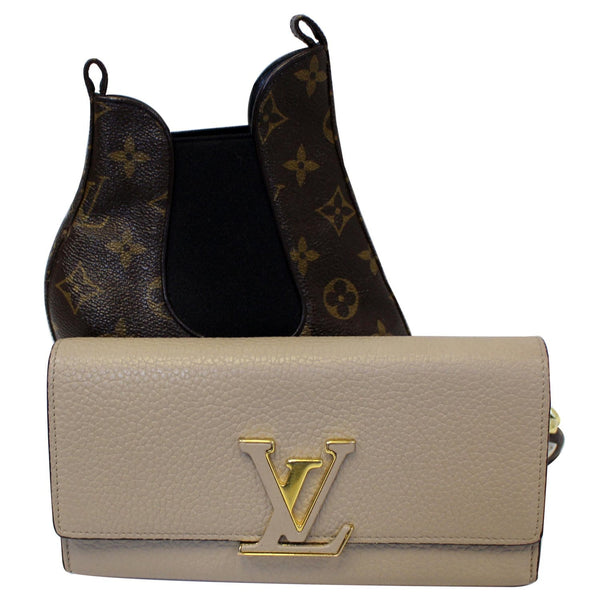 Louis Vuitton Capucines Wallet - used