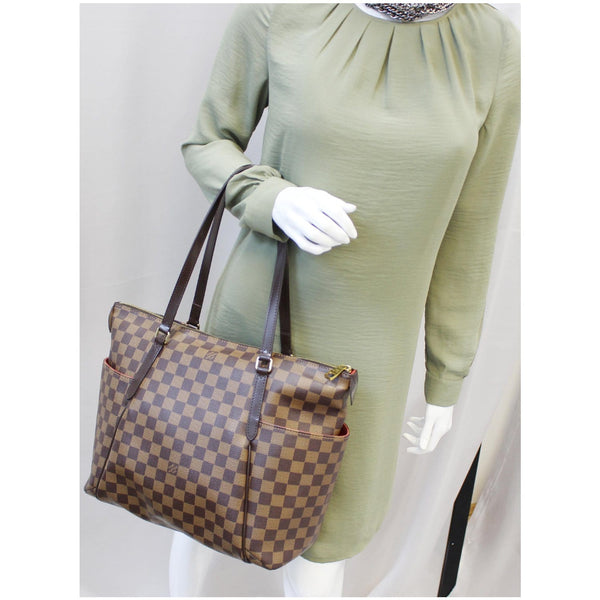 Louis Vuitton Totally MM Damier Ebene Shoulder Bag for women