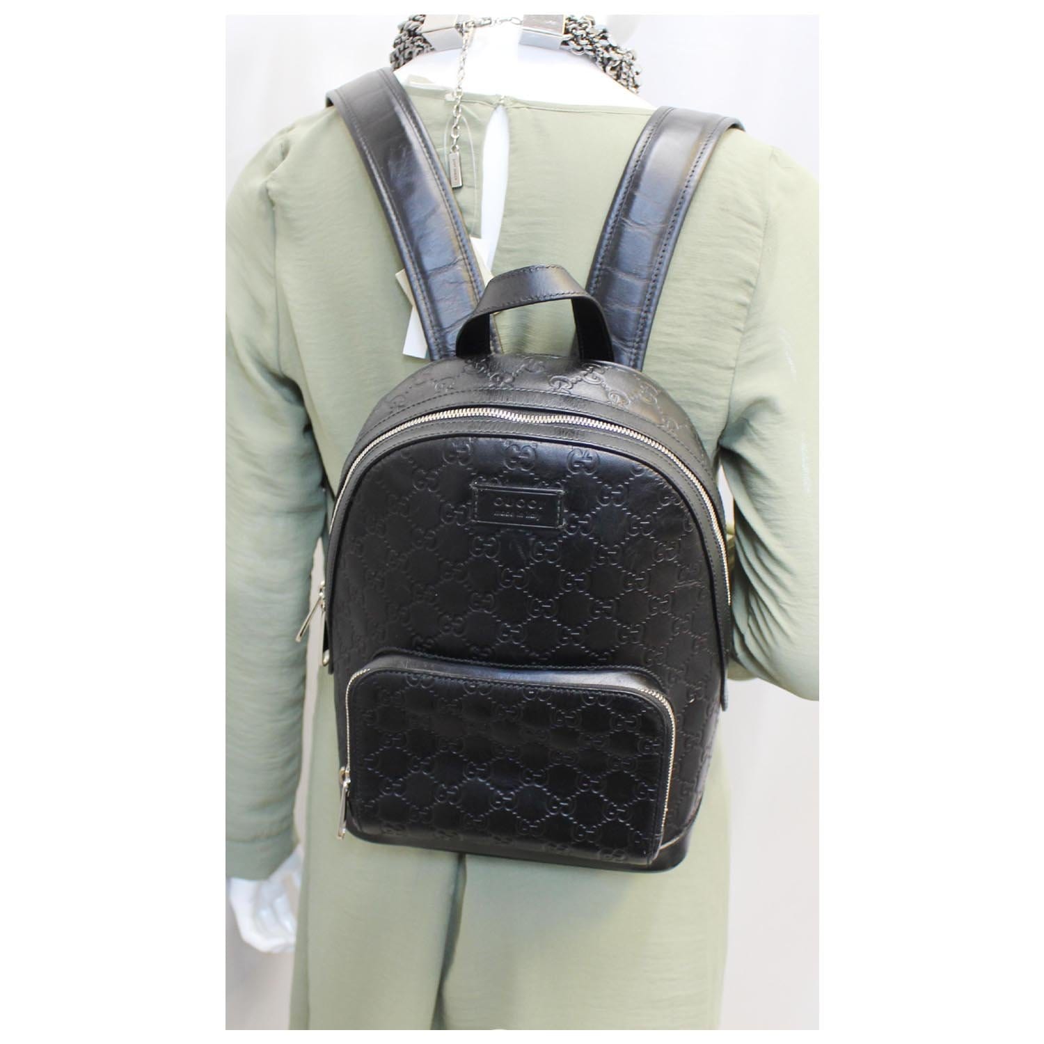 Gucci Gucci Signature backpack Detail 2  Mens designer backpacks, Louis  vuitton handbags crossbody, Designer bags louis vuitton