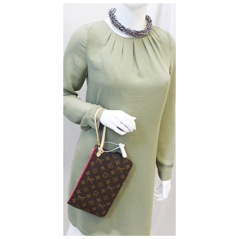 LOUIS VUITTON Pochette Wristlet Pouch Neverfull MM Monogram Pivoine