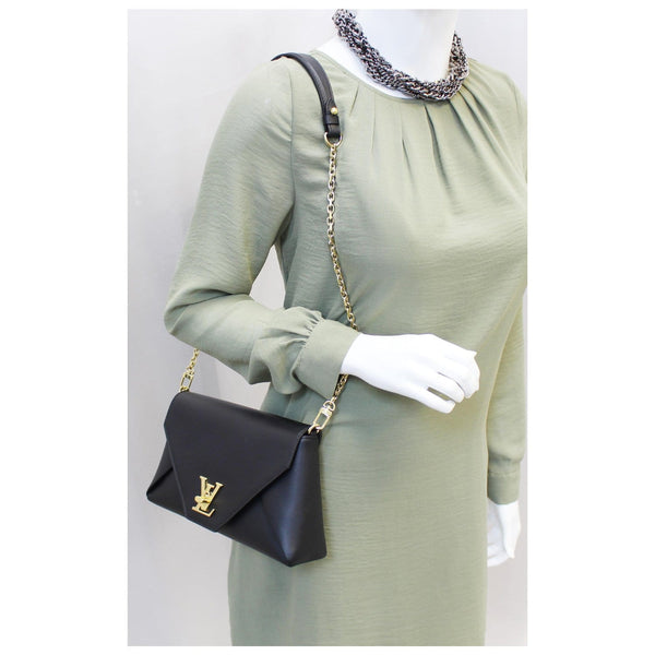 LOUIS VUITTON Love Note Calfskin Leather Shoulder Bag Black-US