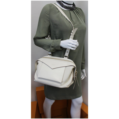 GIVENCHY Sway Small 2Way Leather Shoulder Bag White