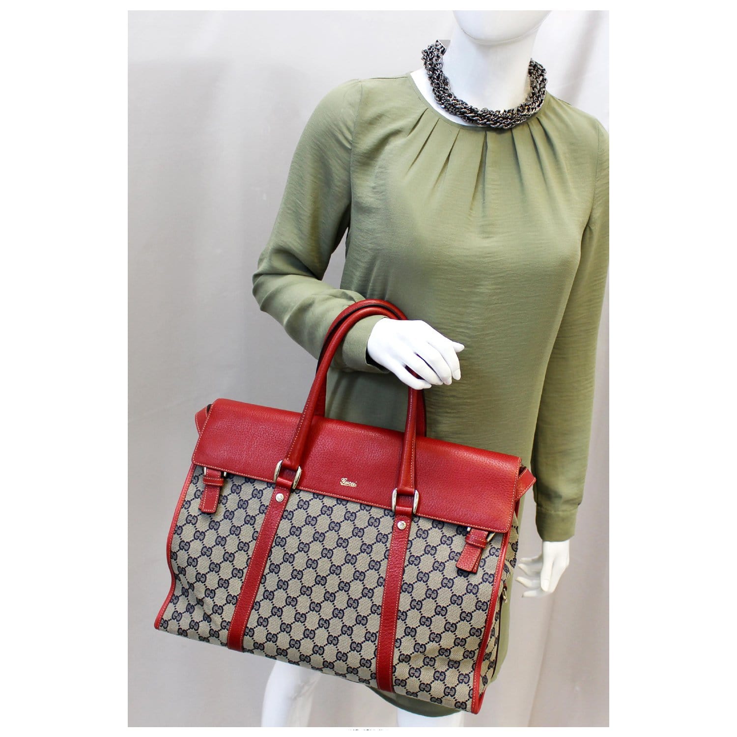 Gucci Gg Canvas Red Canvas Handbag (Pre-Owned)