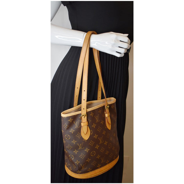 LOUIS VUITTON Petit Bucket Monogram Canvas Shoulder Bag Brown