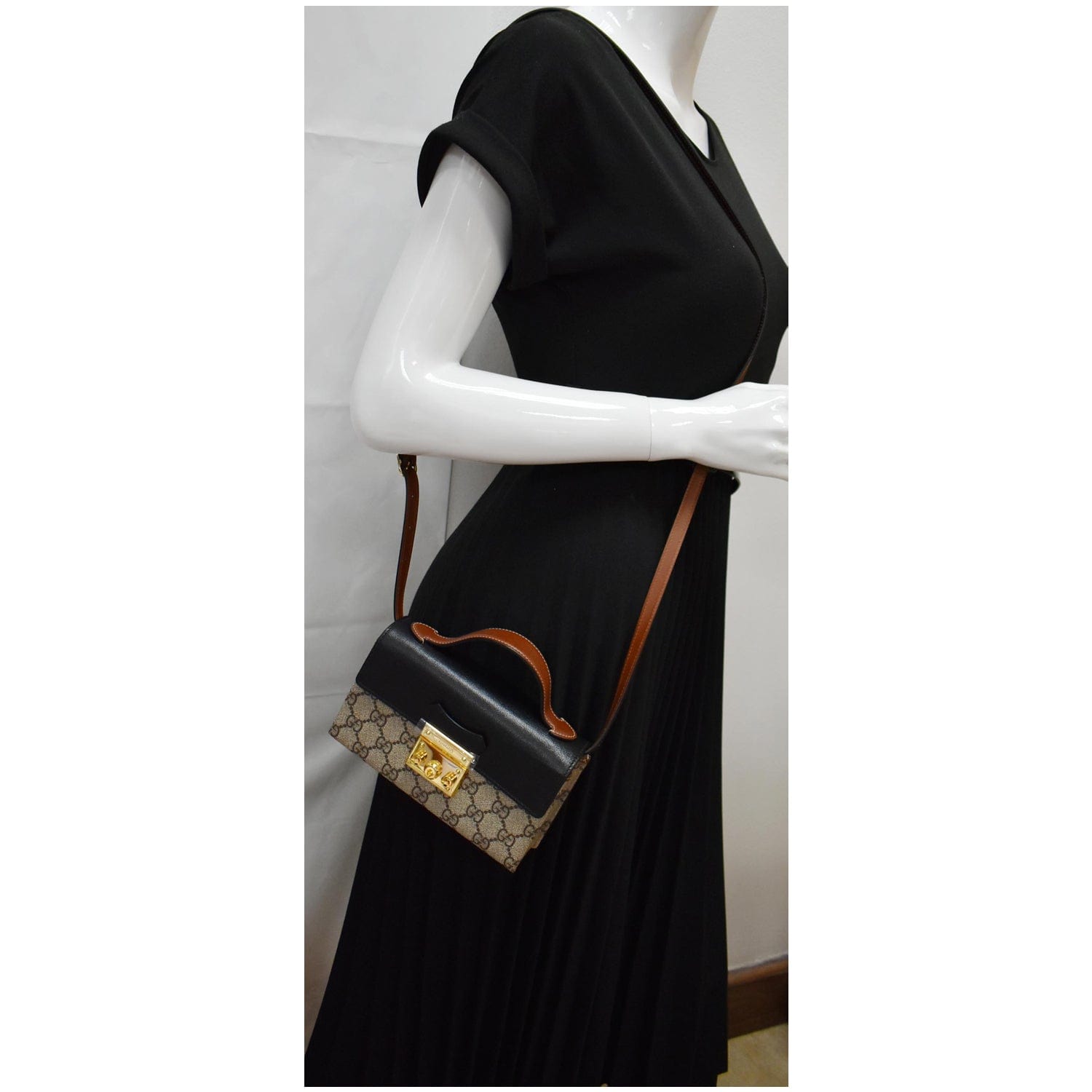 GUCCI Padlock Mini GG Supreme Canvas Top Handle Crossbody Bag Beige 65
