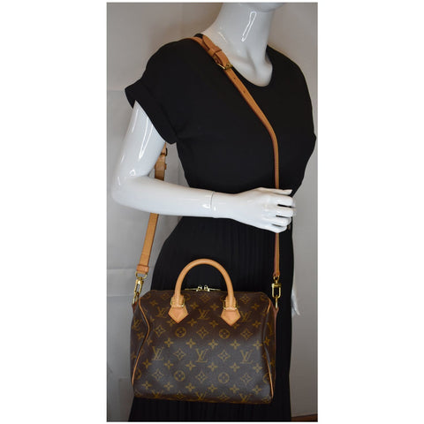 LOUIS VUITTON Speedy 25 Bandouliere Monogram Canvas Shoulder Bag Brown