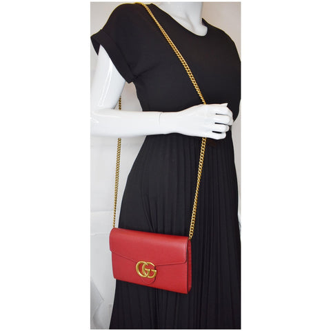 GUCCI GG Marmont Leather Crossbody Chain Wallet Red 401232