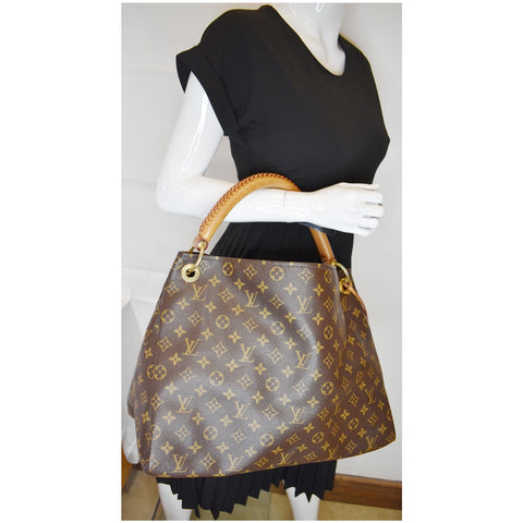 Classic LV Artsy MM Monogram Canvas Shoulder Bag