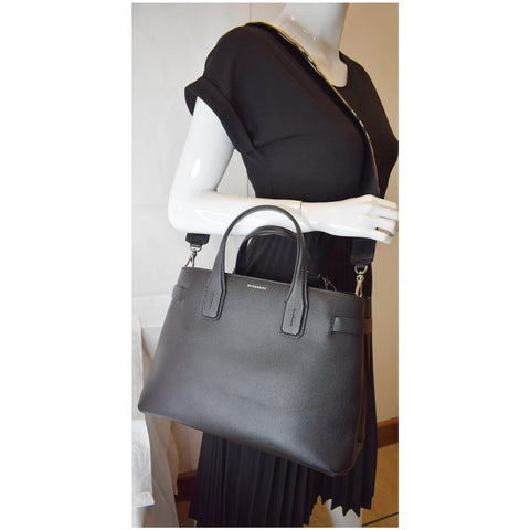BURBERRY Medium Banner Derby Leather Tote Shoulder Bag Black