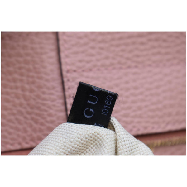 GUCCI Swing Pebbled Calfskin Leather Tote Bag Taupe 354397