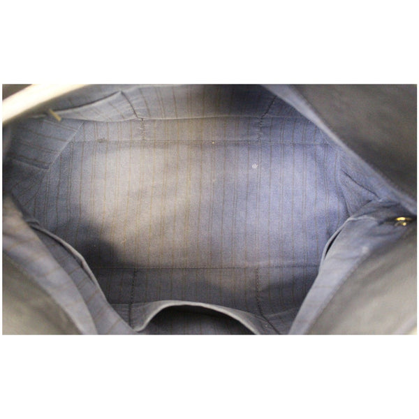  Louis Vuitton Artsy MM Empreinte Monogram Shoulder Bag - interior