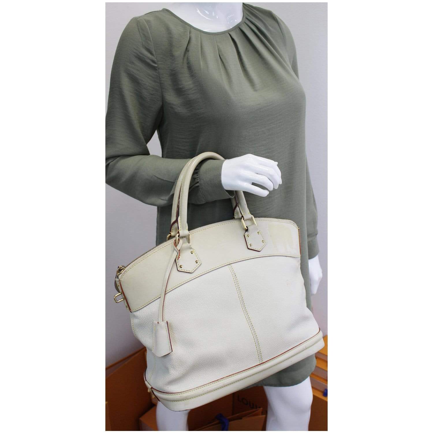 Louis MM Leather Tote Bag Ivory