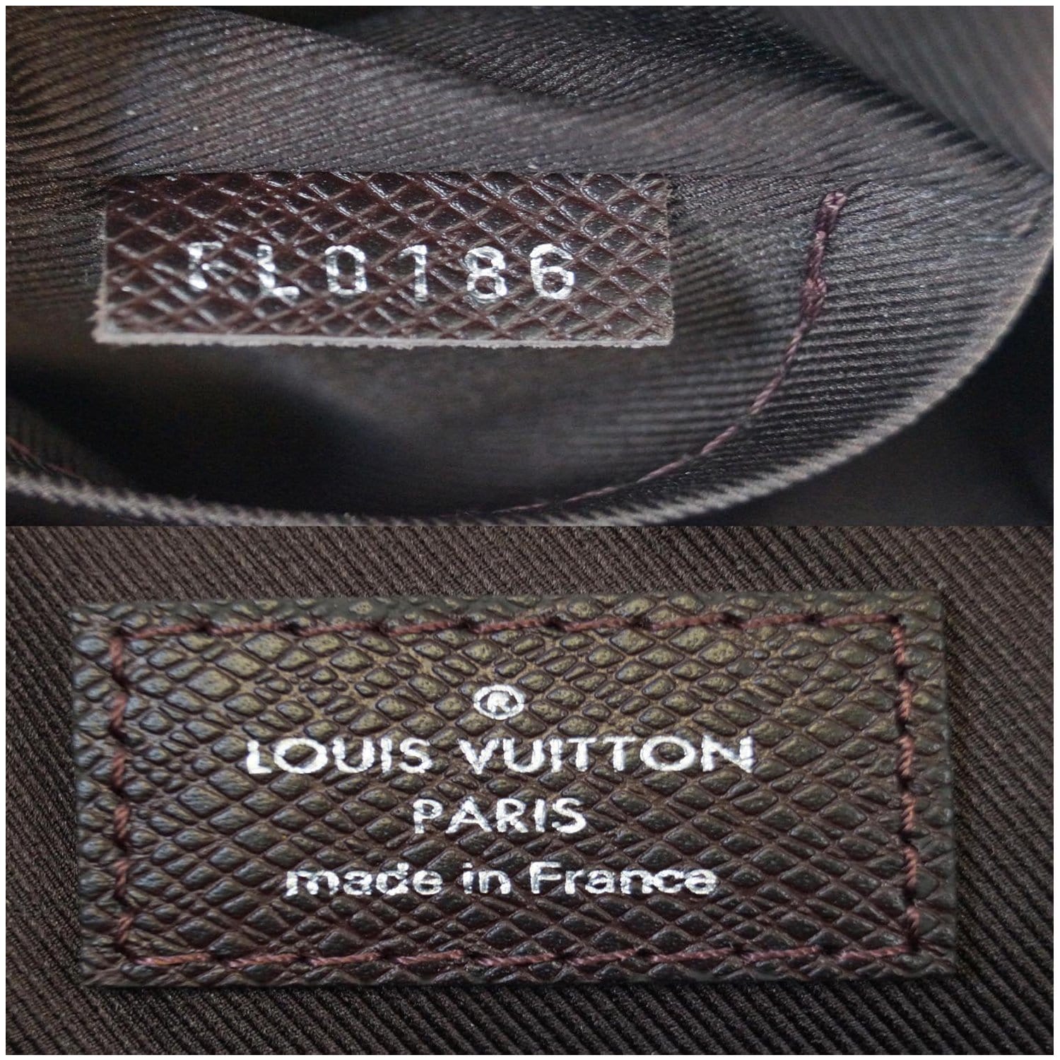 LOUIS VUITTON Porte-Documents Voyage PM Taiga Leather Briefcase Bag Brown-US