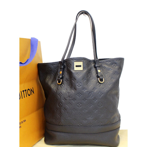 LOUIS VUITTON Citadine GM Empreinte Leather Shoulder Bag Black