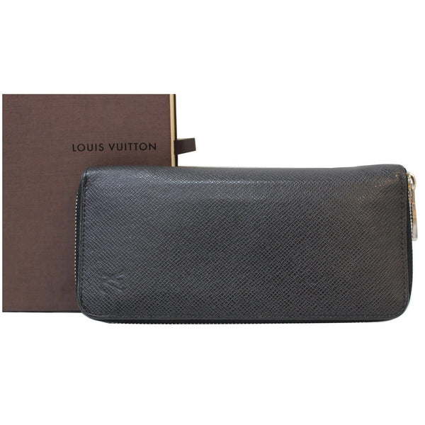 Louis Vuitton Zippy Wallet Vertical Taiga leather color combo