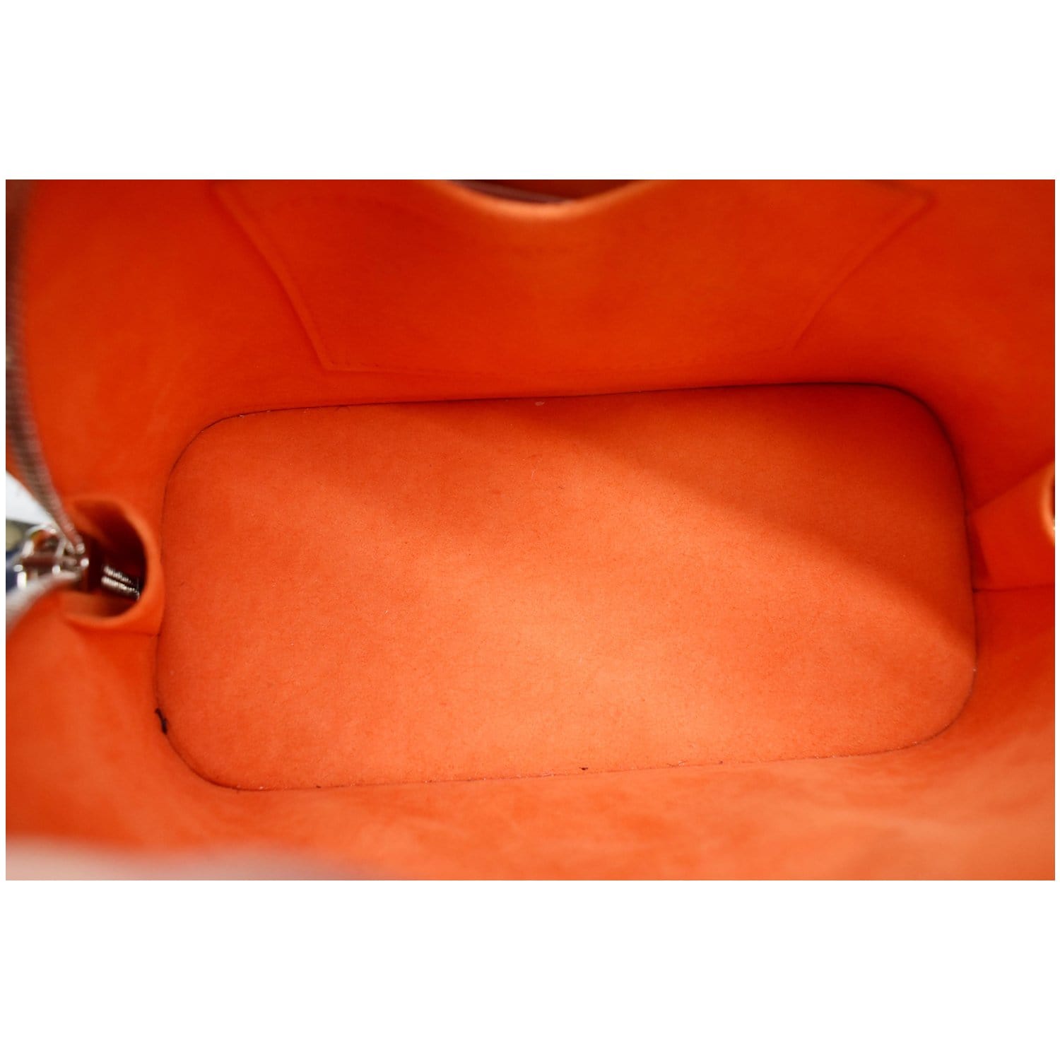 Louis Vuitton Orange Minnesota Epi Leather Alma BB w/ Jacquard Strap -  Yoogi's Closet