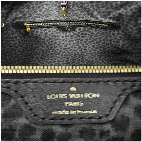Louis Vuitton Neverfull MM Wild At Heart Monogram Giant Tote Bag Black