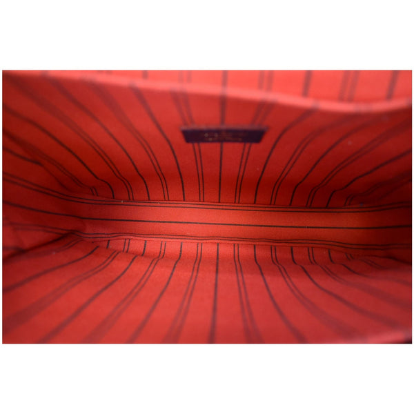 LOUIS VUITTON Metis Pochette Empreinte Leather Crossbody Bag Navy Blue