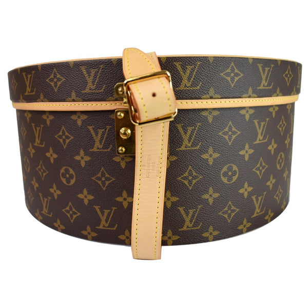 Louis Vuitton Hat Box 40 Monogram Canvas Travel Handbag - closeup strip