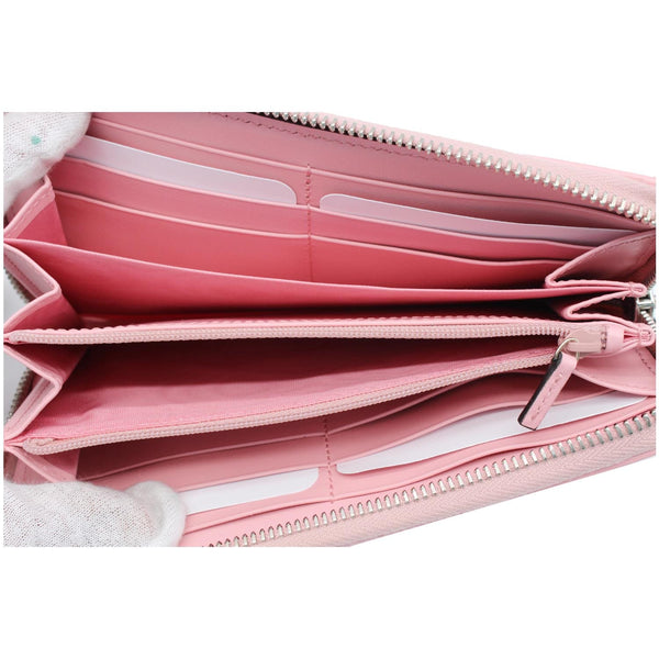 GUCCI Marmont GG Matelasse Leather Zip Around Wallet Pink