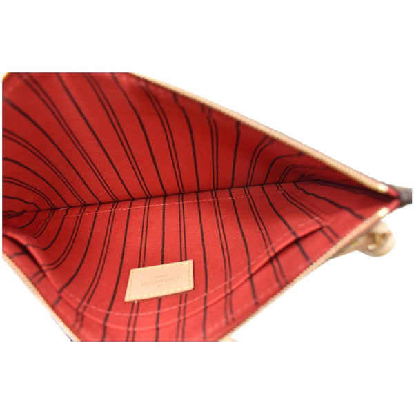Louis Vuitton Neverfull MM Monogram Canvas Wristlet Pouch