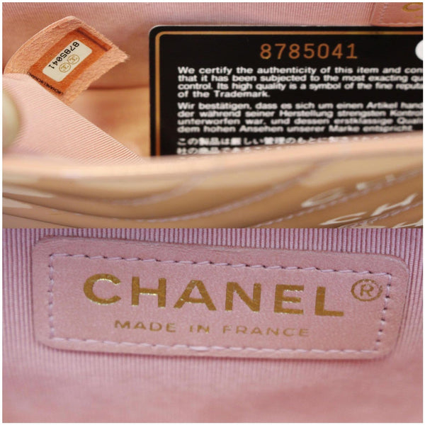 Chanel Flap Shoulder Bag Patent Leather logo 