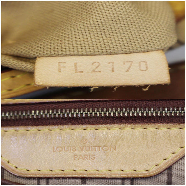Louis Vuitton Delightful GM Monogram Bag - lv logo