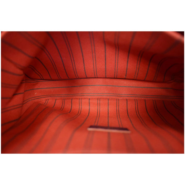 LOUIS VUITTON Metis Pochette Empreinte Leather Crossbody Bag Blue