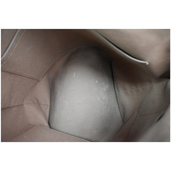 Louis Vuitton Totally MM Monogram Canvas Shoulder Bag inner space
