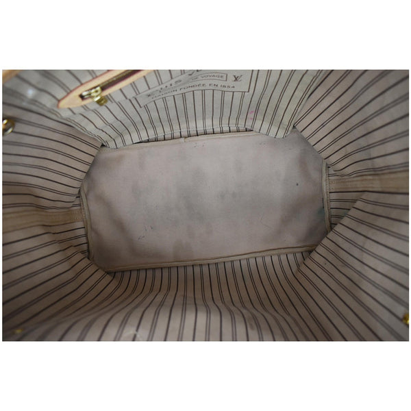 Louis Vuitton Neverfull GM Monogram Canvas Tote - inside preview