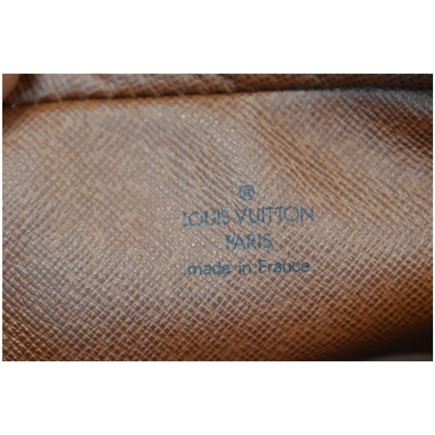 Pre-Owned Louis Vuitton Danube 21 Monogram 21 Crossbody 