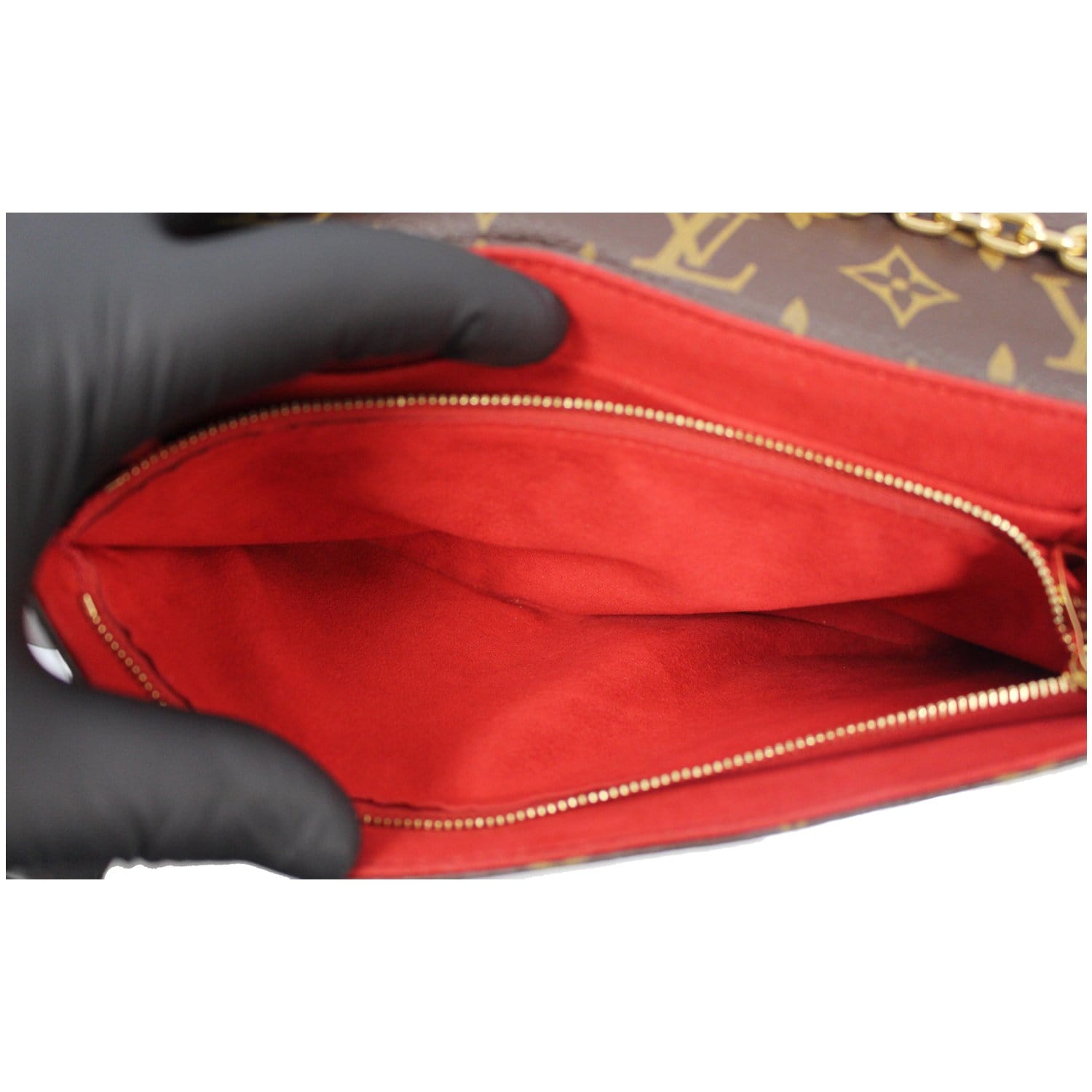 Saint placide cloth crossbody bag Louis Vuitton Burgundy in Cloth