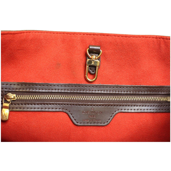 Louis Vuitton Hampstead PM zip closure Shoulder Bag