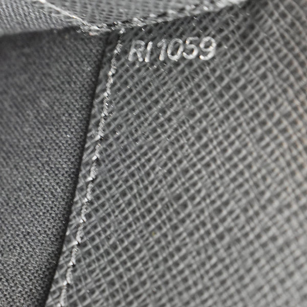 LOUIS VUITTON Lozan Taiga Leather Briefcase Shoulder Bag Black