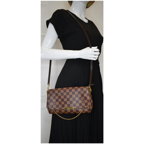 LOUIS VUITTON Favorite MM Damier Ebene Crossbody Bag Brown