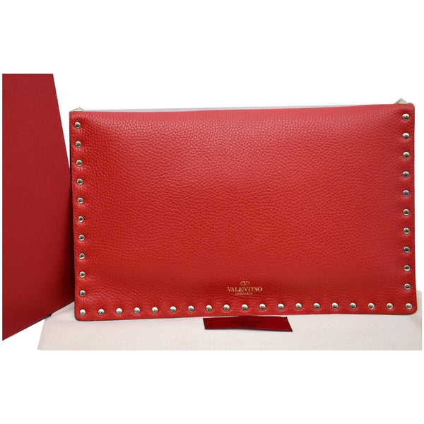 Valentino Garavani Rockstud Grainy Envelope Pouch - DDH