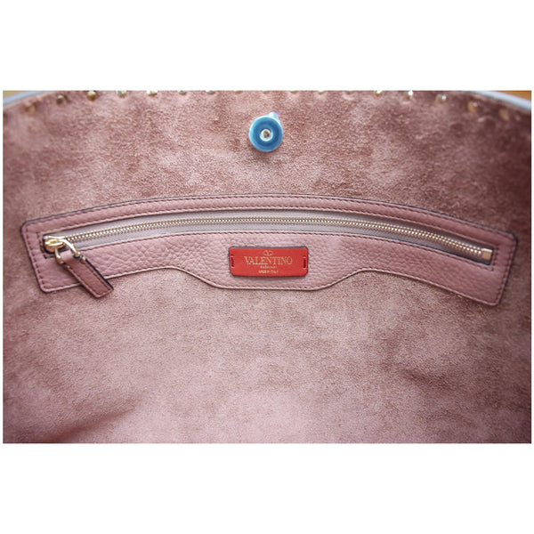 Valentino Garavani Rockstud Textured Leather Shopping Bag inner pockets