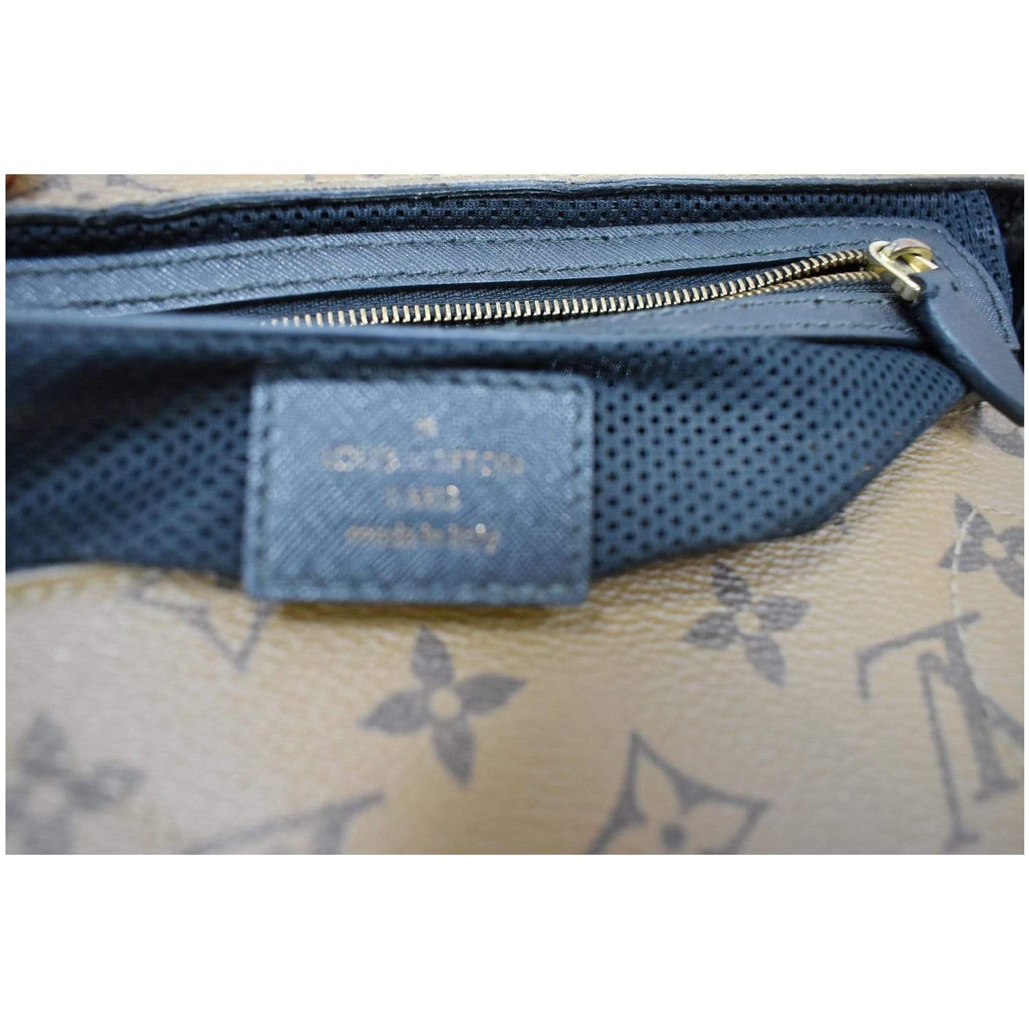 Louis Vuitton Reverse Monogram Tressage Tote MM - Brown Totes, Handbags -  LOU647124